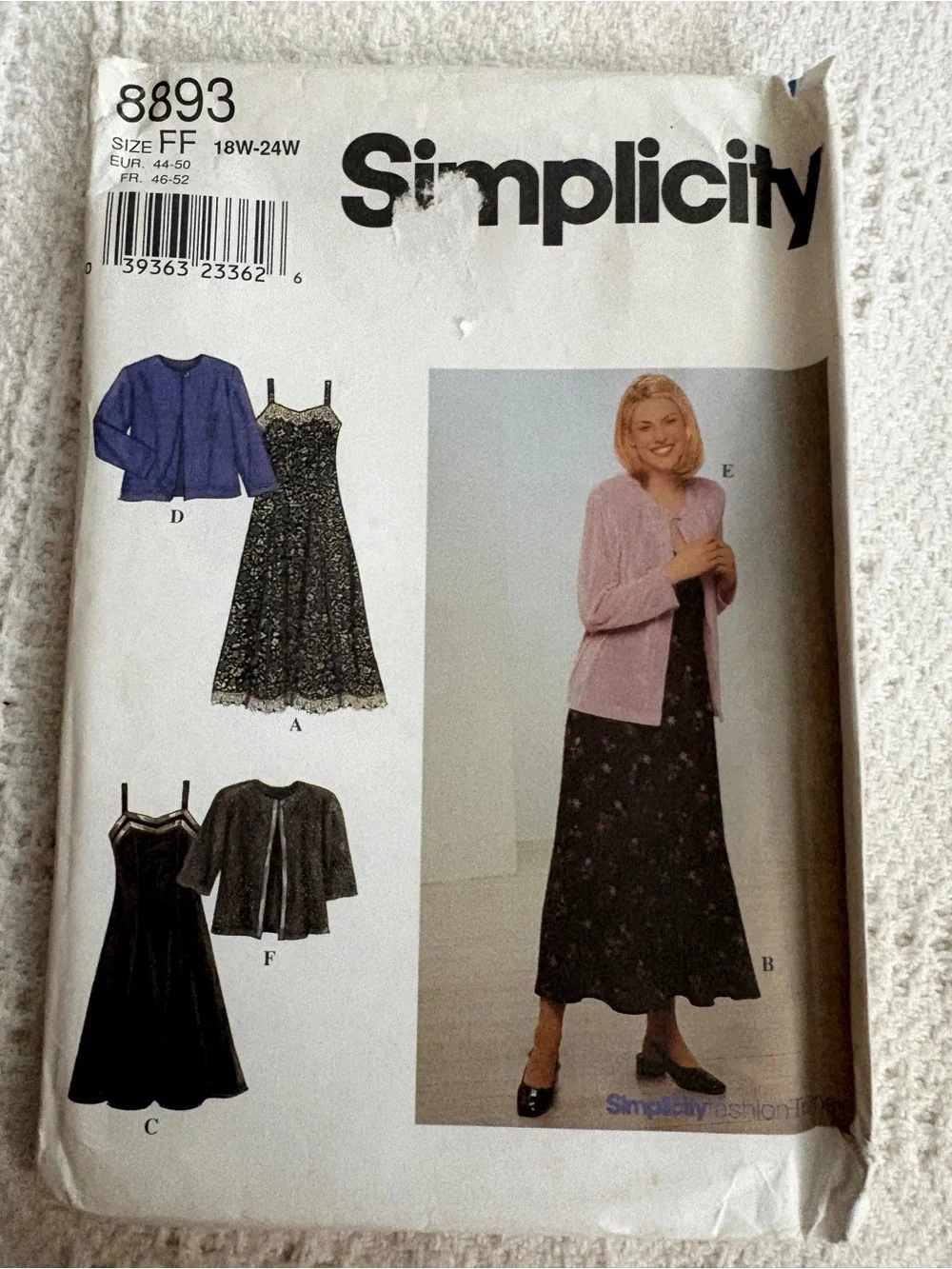 Simplicity Pattern 8893 FF for Misses’ Dress and Knit Cardigan